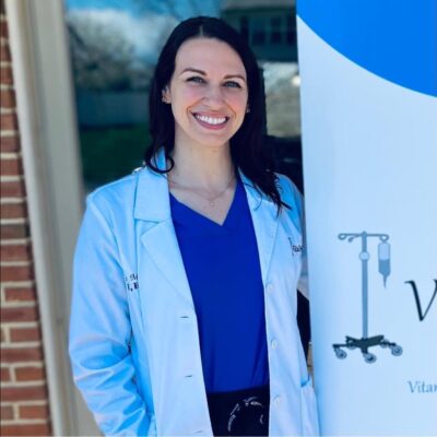 Janelle Manley Registered Nurse offering Vitadrip IV therapy
